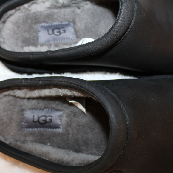 UGG LEATHER CLOG SHEARLING SLIPPERS NEW BLACK - Picture 2 of 8